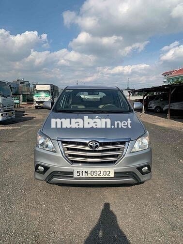 Toyota Innova 2016 2.0G - 175000 km