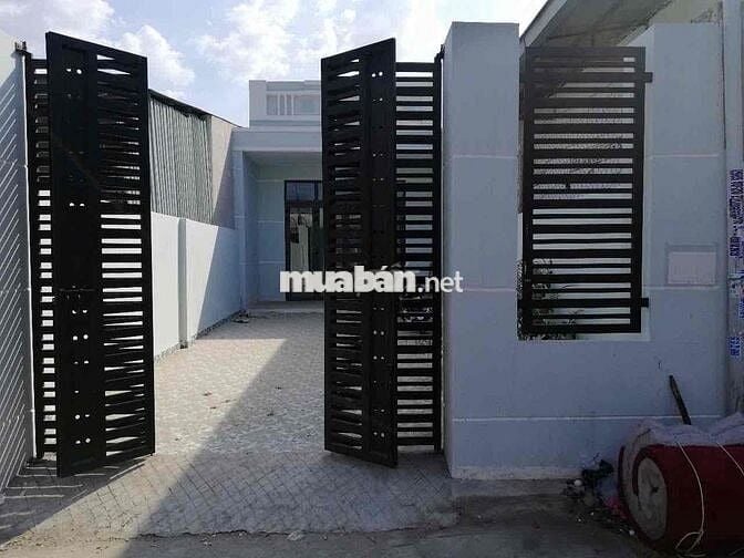 Bán nhà sổ riêng , ngay mầm non Ngọc Hoàng