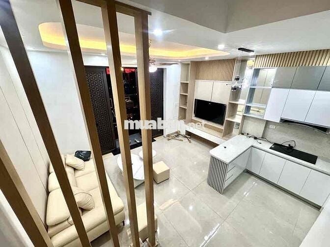 NHÀ ĐẸP 45M 4 NGỦ 5 TẦNG GIÁ NHỈNH 6TỶ