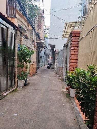 Nhà 3 tầng đường Ngô Quyền (5,8mx18m). Giá 11 tỷ 800 triệu