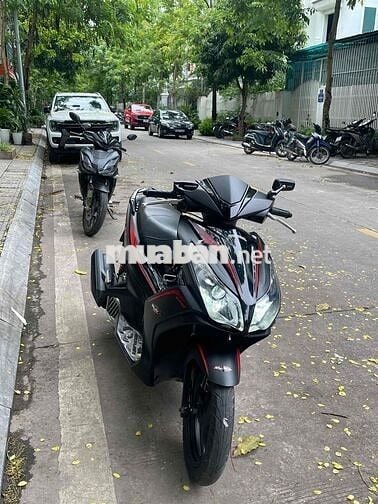 Cần bán xe Ablade 125 xe đang đi