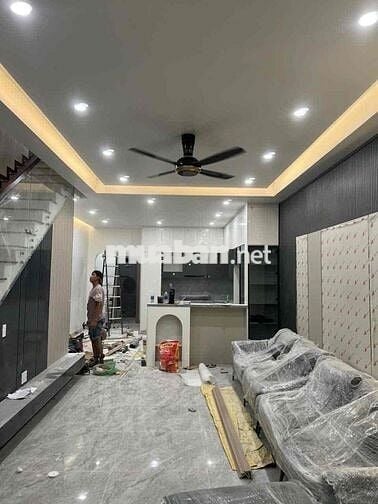 Nhà Vip đường 10,5 Hoà xuân -  Kinh Doanh