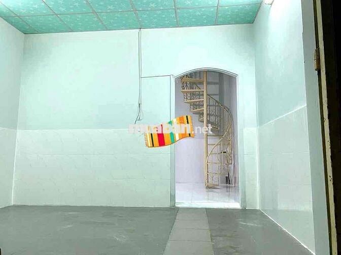 Cho thuê nhà ở riêng lẻ 6,5 triệu! P. Tây Thạnh, Q. Tân Phú