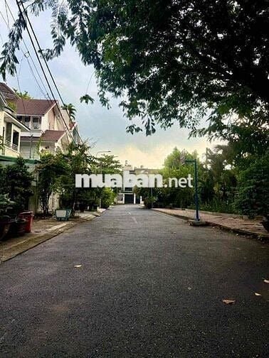 SIÊU HIẾM BÌNH TÂN- DT (10 x 20)- KHU PHÂN LÔ VIP- DÂN TRÍ CAO- 10,3TỈ