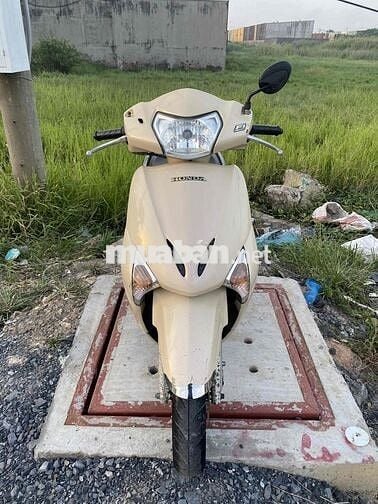 nha du ban