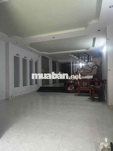 Cần cho thuê nhà hxt 6x20m 2 lầu st 6pn 5wc