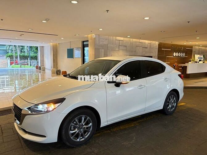 Mazda 2 1.5 AT 2023 - 27.000km