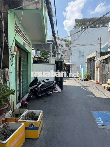 Cho thuê nhà hẻm xe tải Tân Kỳ Tân Quý quận Tân Phú