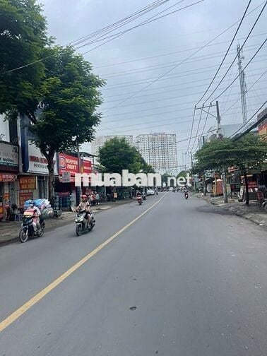 Nhà mặt tiền cho thuê giá rẻ Dương Thị Mười, gần Nguyễn Ảnh Thủ