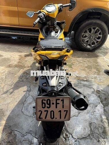 Thanh lý exciter 150 đen vàng đẹp máy ngon êm chất