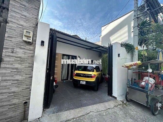Cho Thuê Nhà Đường Trần Văn Đang, Tân Bình ( Ngang 8.8m )