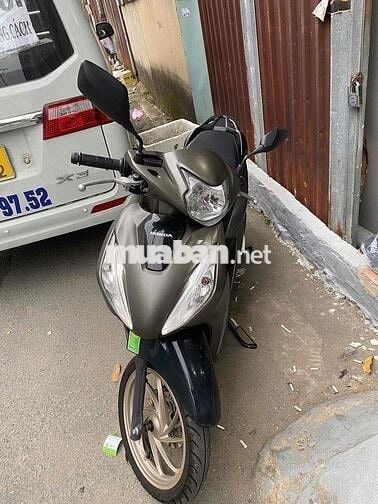 Vision bản đặc biệt xe lướt