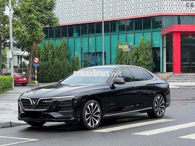 VinFast Lux A2.0 2020 Premium 2.0 AT - 39000 km