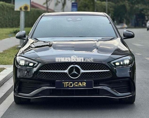 Mercedes Benz C300 AMG 2022 - 10.000 km