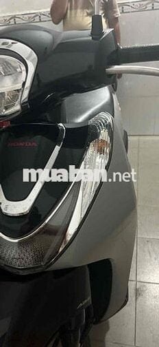 Cần bán xe nhà đi ở Tân Bình TpHCM