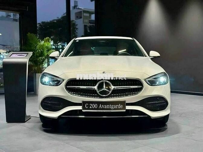 Mercedes C200 2025 – Giá ưu đãi chỉ 1,56 tỷ