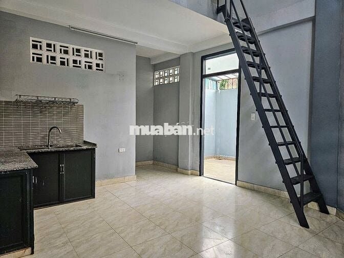 NHÀ NGUYÊN CĂN CÓ SÂN RỘNG ÂU CƠ, TÂN PHÚ