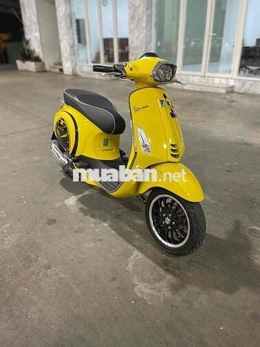 Vespa spint 125 ABS odo 5000km xe còn đủ phụ kiện