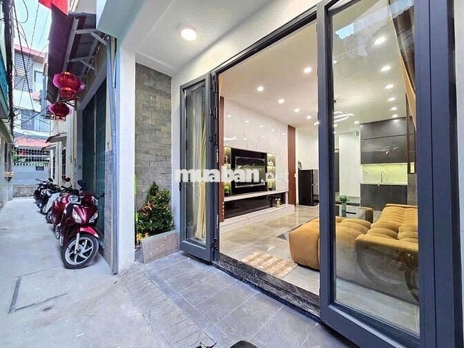 Bán nhà 2 tầng đường Nguyễn Văn Linh giá rẻ, vào ở ngay.