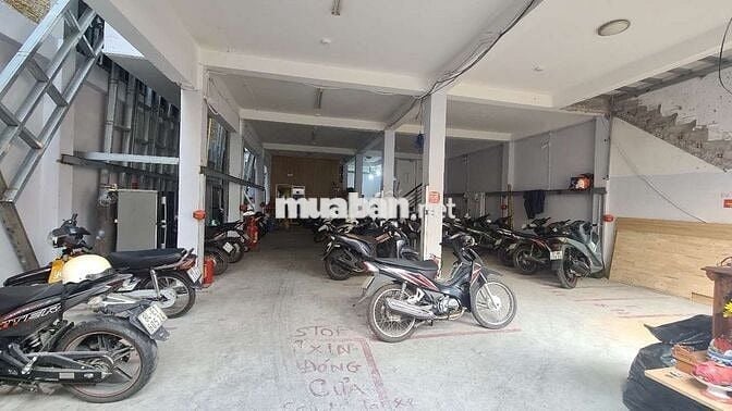 Bán nhà gần MT lê quang định. Nhà đang có thu nhập trên 150tr/tháng