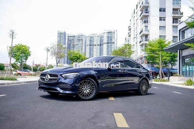 Mercedes Benz C Class 2025