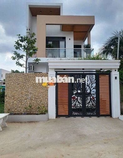 Nhà Trệt Lầu Hẻm ÔTÔ 357 Trần Hưng Đạo P3 Sóc Trăng