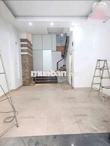 Nhà mặt tiền Lam sơn, p2, dt. 4x20m 1 trệt 3 lầu st. 5pn