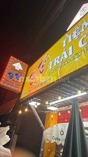 Sang tiệm trà trái cây tươi thương hiệu ' tử tế '