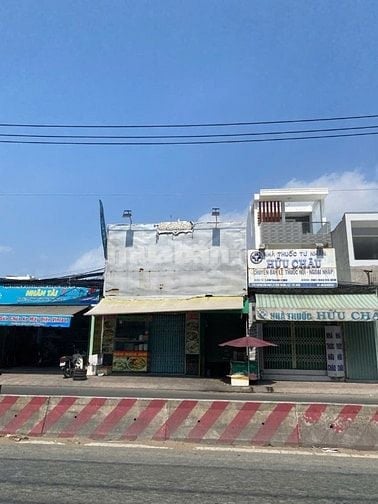 BÁN NHÀ CẤP 4 MẶT TIỀN HUỲNH TẤN PHÁT, QUẬN 7 – GẦN KCX TÂN THUẬN