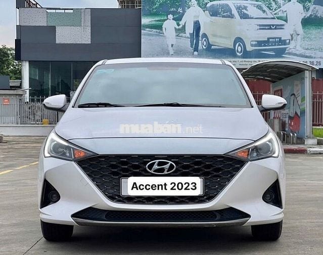 Hyundai Accent 2023 1.4 AT - 43000 km