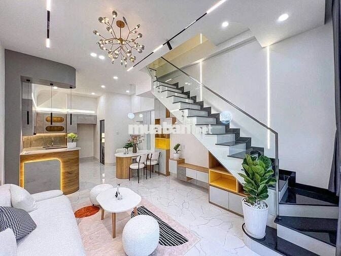 CHỈ 1TY050 CÓ NHÀ TRỆT 1 LẦU THỦ DẦU MỘT DIỆN TÍCH 100M2-SỔ HỒNG RIÊNG