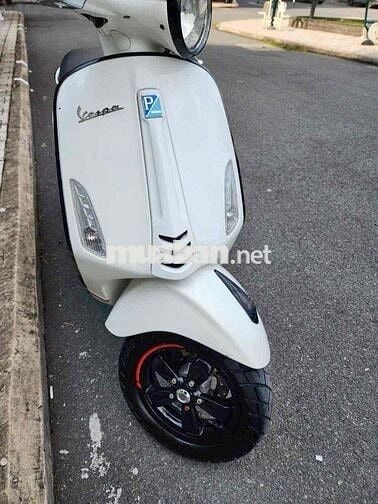 Ket tiền cần Bán vespa