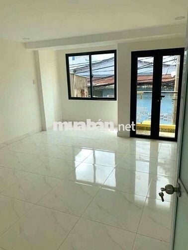 CHO THUÊ NHÀ NGUYÊN CĂN  mặt tiền – Phạm hùng C7