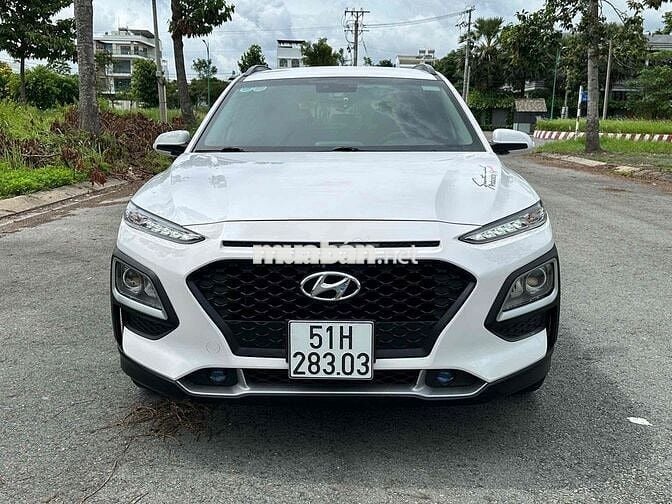 Hyundai Kona 2019 tiêu chuẩn đẹp 1 chủ