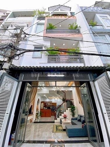 CĂN NHÀ DUY NHẤT NGAY THCS LÊ QUÝ ĐÔN, ĐẦM SEN Q11 CHỈ HƠN 3 TỶ . SHR