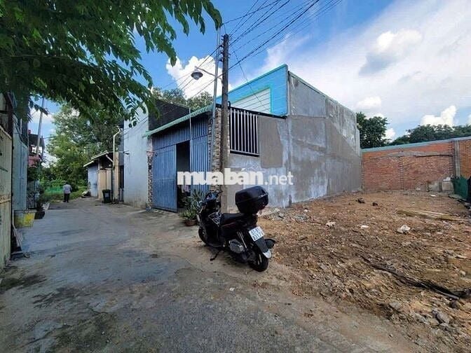 Bán  Đất ÔTô Tới Cửa–Ngay Chợ Hiệp Thành 1, Trung Tâm TDM–Giá Hơn 2Tỷ!
