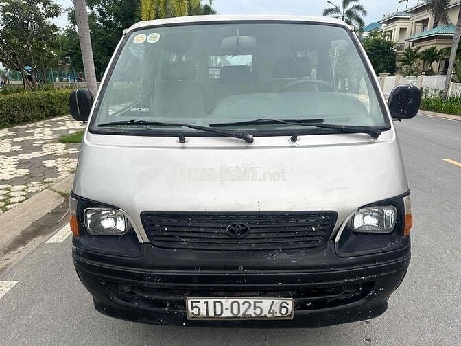 Toyota Hiace đời 2003 6 chỗ/850kg chính chủ