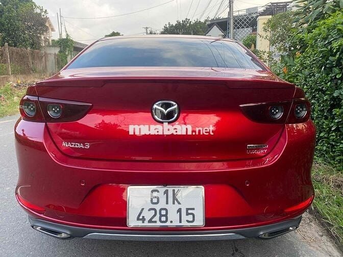 Mazda 3 2024 1.5L Luxury - 13000 km