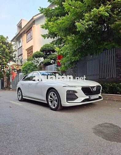 VinFast Lux A2.0 2020 2.0 AT - Sơn zin 90 %