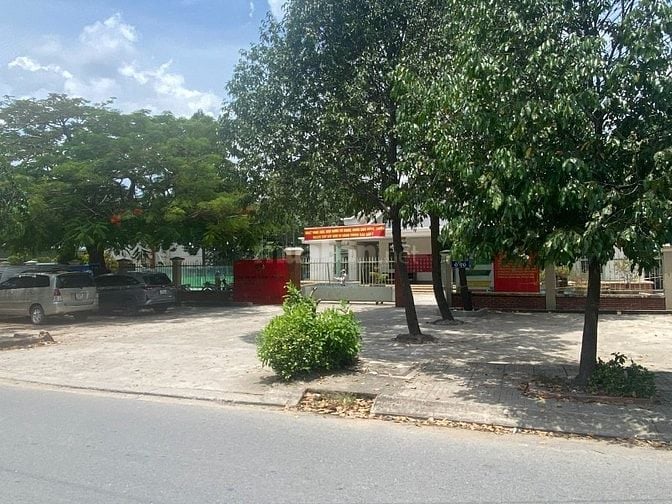 Lô đất 10x45 full thổ cư đối diện hành chính công xã Mỹ Hạnh