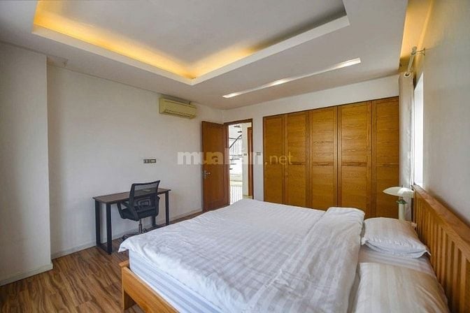 Bán nhà Cầu Giấy 204m² MT 12m 4 tầng gần Võ Chí Công – Giá: 47 tỷ
