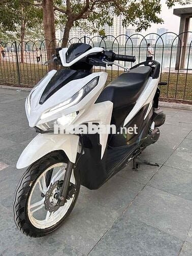 vario 2023( hỗ trợ trả góp 0đồng)