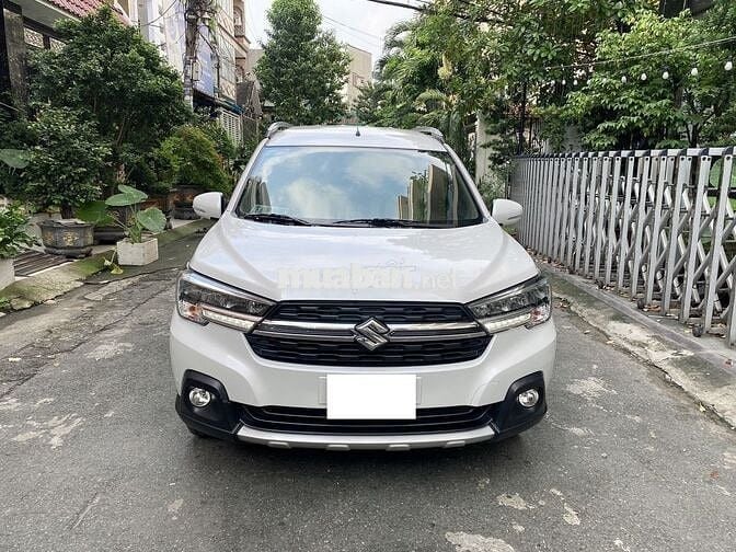 Cần bán xe Suzuki XL7 sản xuất 2022 trắng