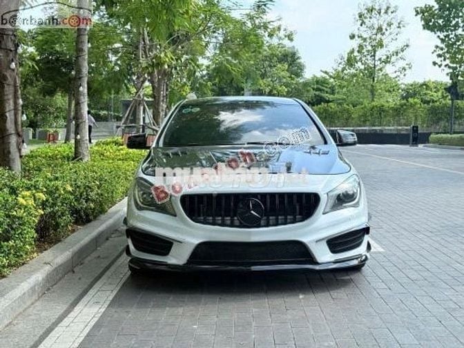 Mercedes Benz CLA class CLA 200 2015