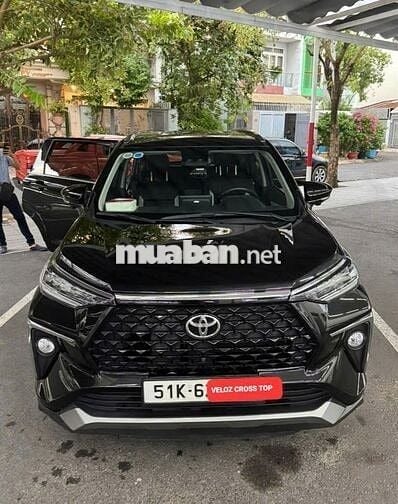 TOYOTA VELOZ CROSS TOP XE GIA ĐÌNH ĐANG Ký 2023