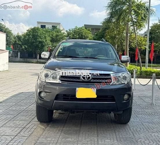 Toyota Fortuner 2.5G 2012 - 423 Triệu