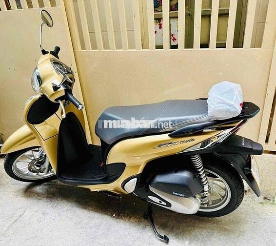XE MỚI CHẠY 4 THÁNG