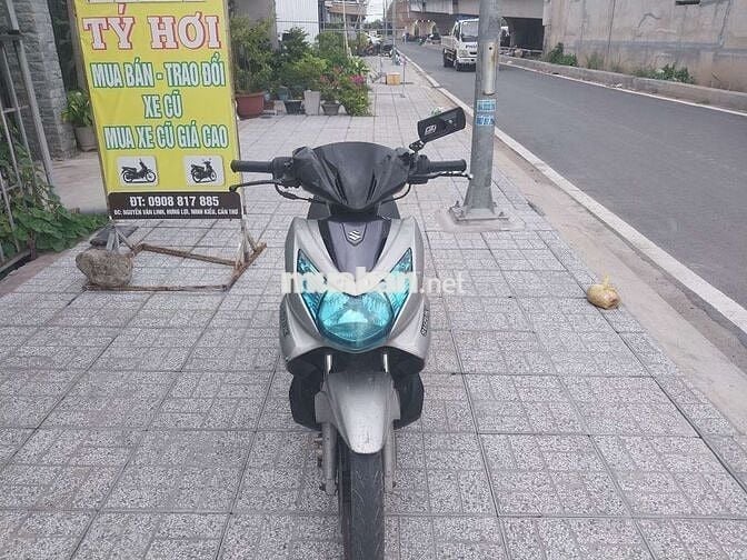 xe đẹp máy im như xe điện bs65