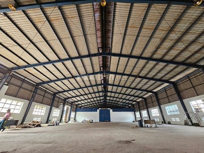 Cho thuê kho Trần Văn Giàu , Bình Tân, 500m2 - 2.100m2 , container 40F