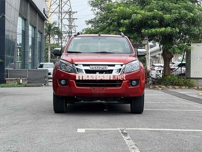 Isuzu Dmax 2016 LS 2.5 4x2 AT - 130000 km